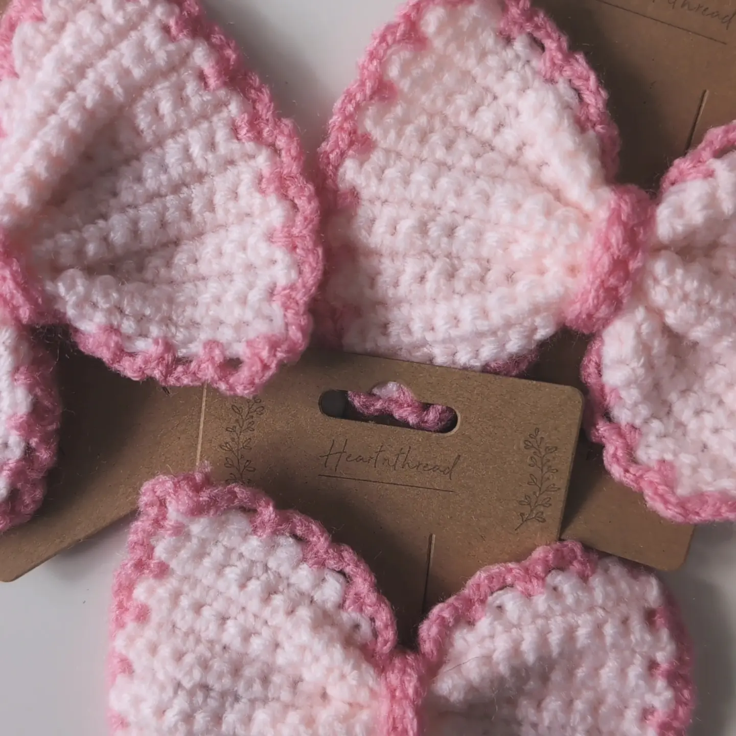 💗 PINK TO MAKE THE BOYS WINK 🩷

Your summer hair game just got an handmade upg